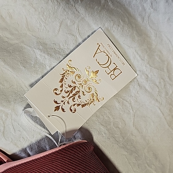 Becca Maroon Bathingsuit - Picture 6 of 7